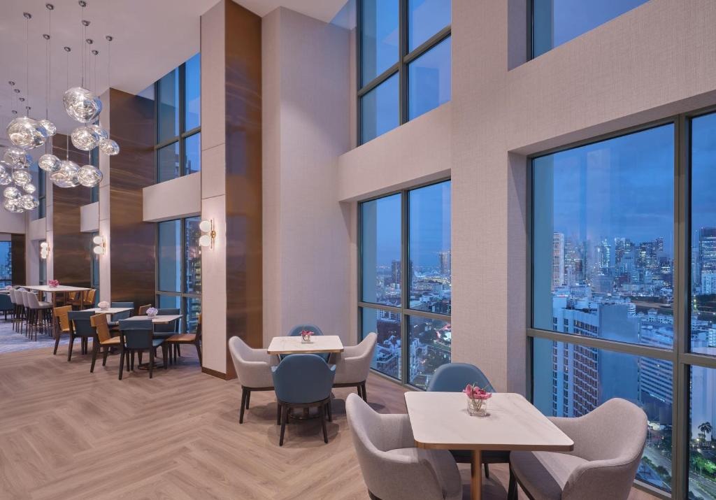 هتل گرند کاپتورن واتر فرانت سنگاپور